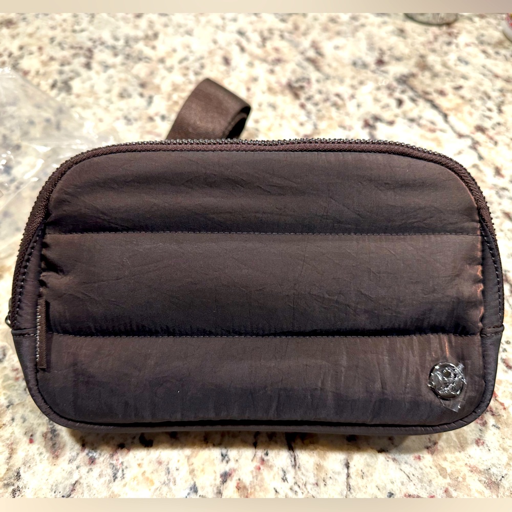 Everywhere Belt bag 1L Wunder Puff Iridescent